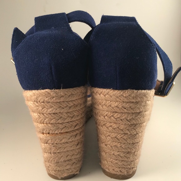 NWOT Steve Madden blues wedges in size 6 - Picture 11 of 13